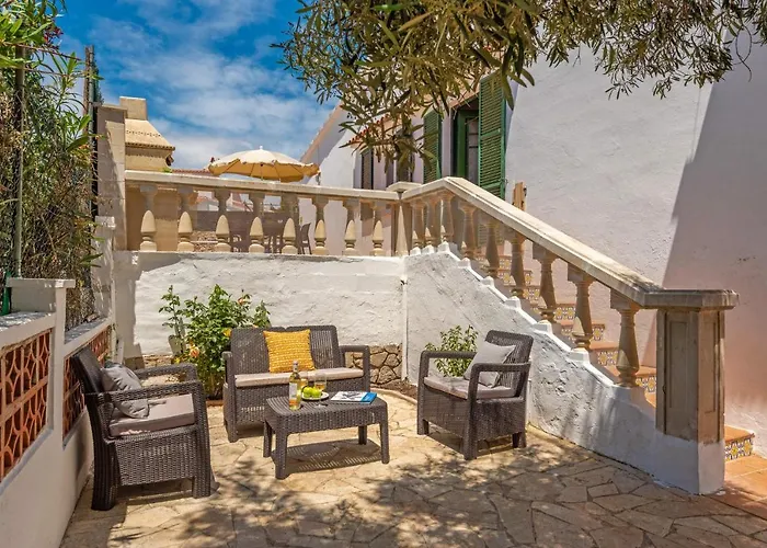 De La Luz By ヴィラ *